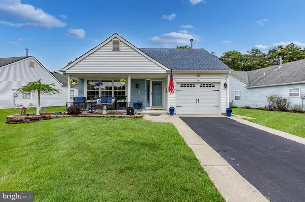 1 SOPHIA CT, Toms River, NJ 08757