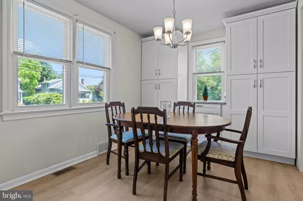 Pitman, NJ 08071,339 PITMAN AVE