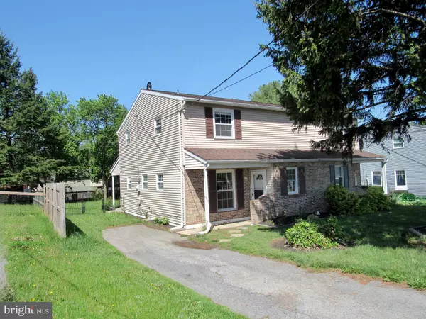 150 LEFEVER RD, Mount Joy, PA 17552