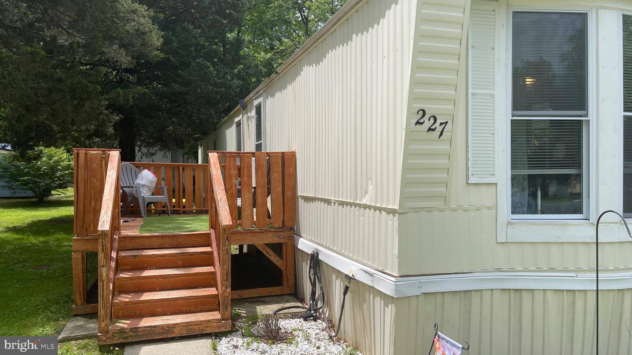 Smyrna, DE 19977,227 LAUREL LN #227