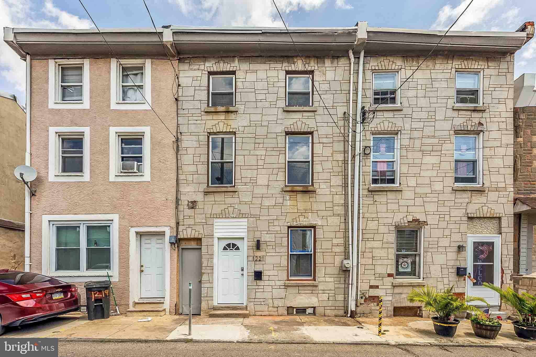 Philadelphia, PA 19124,1221 ADAMS AVE