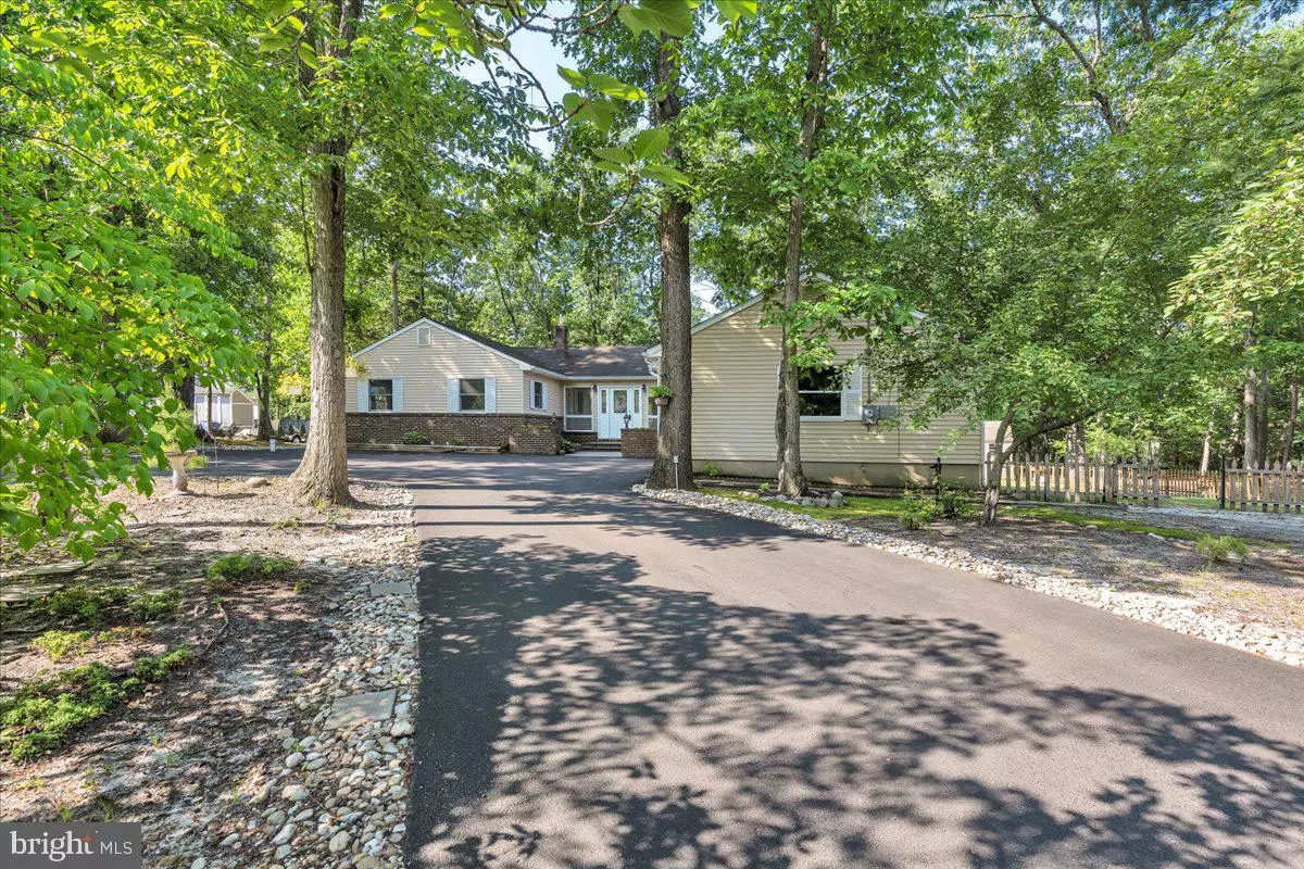 Marlton, NJ 08053,114 PEACH RD
