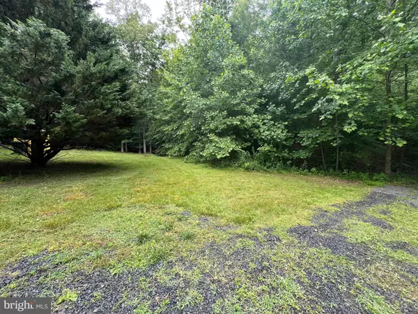 Locust Dale, VA 22948,251 HAWK CIR