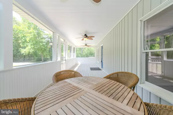 Lexington Park, MD 20653,18552 THREE NOTCH RD