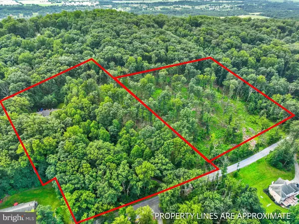 Dover, PA 17315,2900 DEEP HOLLOW RD