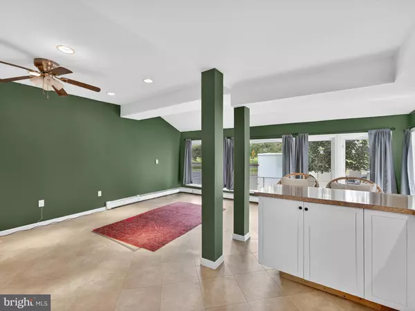 Delanco, NJ 08075,860 PENNSYLVANIA AVE