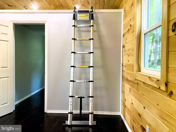 Cumberland, MD 21502,11103 HINKLE RD NE