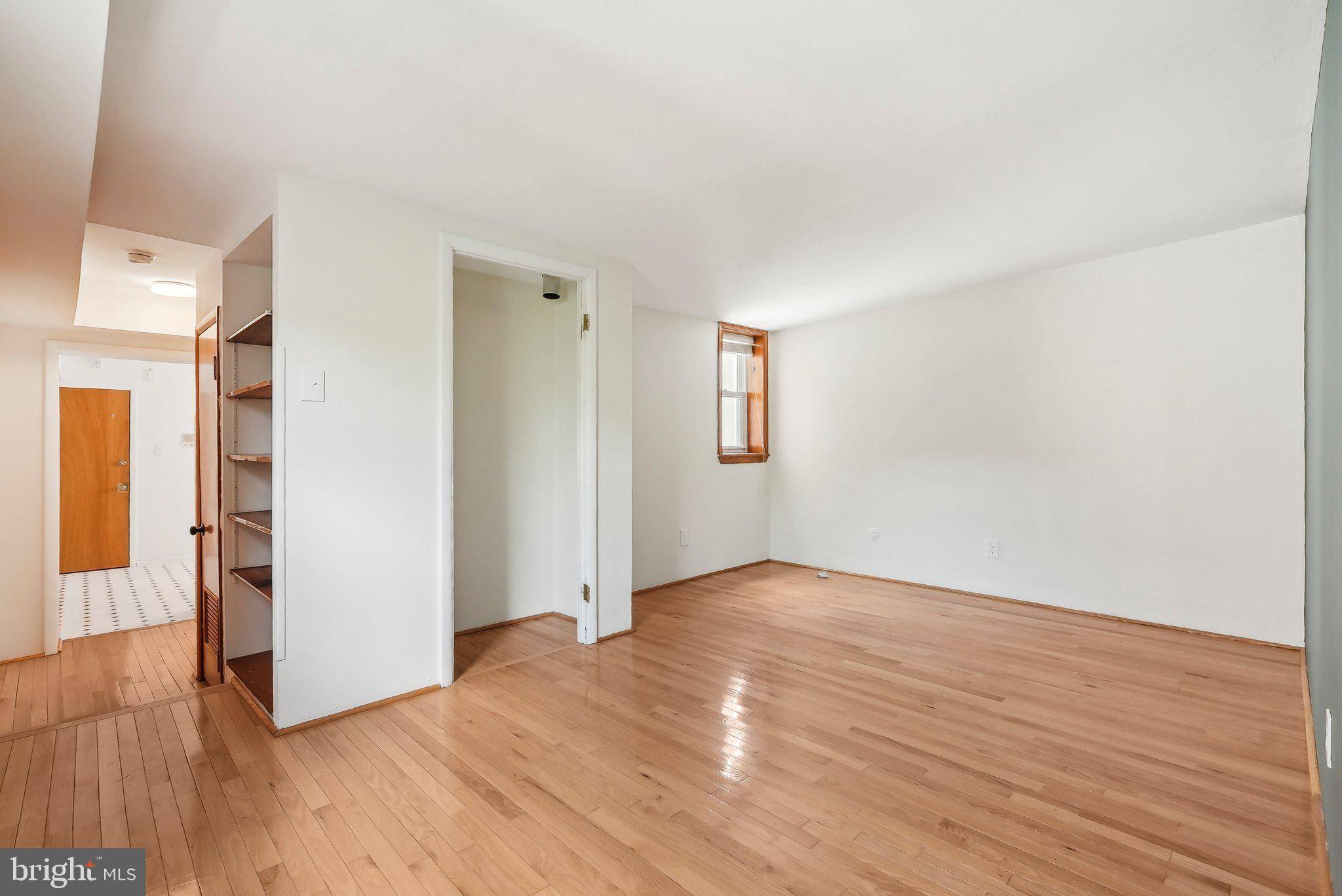 Philadelphia, PA 19147,824 FITZWATER ST