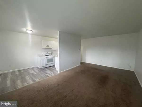 Wilmington, DE 19809,201-1/2 PHILADELPHIA PIKE #328