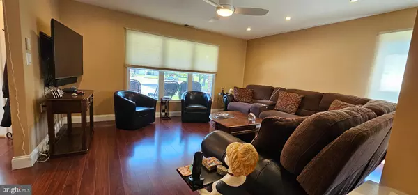 Southampton, NJ 08088,57 FINCHLEY CT