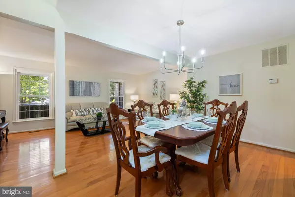 North Potomac, MD 20878,11611 PLEASANT MEADOW