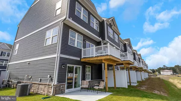 Waretown, NJ 08758,25 BAYBREEZE DR