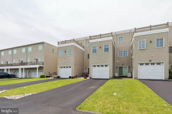 Philadelphia, PA 19145,2303 ROMA DR