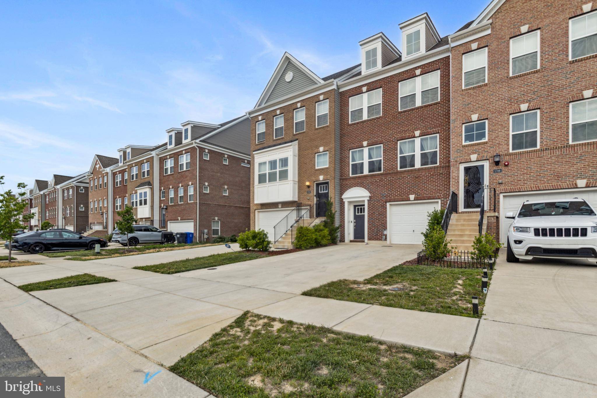 White Plains, MD 20695,5784 FREDERICK DOUGLAS PL
