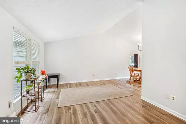 Sterling, VA 20164,111 SUE ANN CT