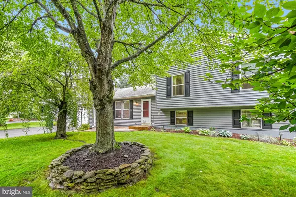 111 SUE ANN CT, Sterling, VA 20164