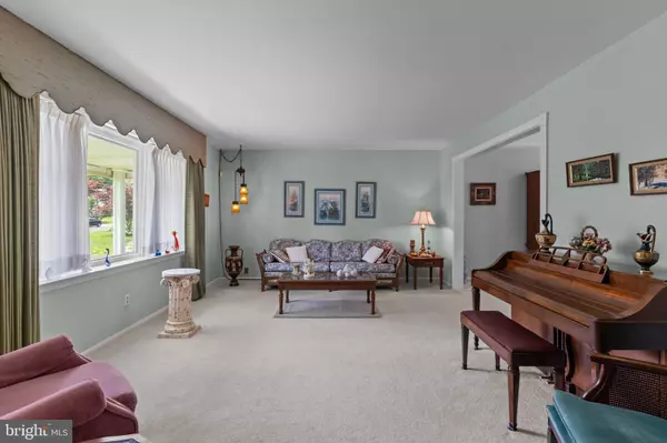 Dresher, PA 19025,1644 AIDENN LAIR RD