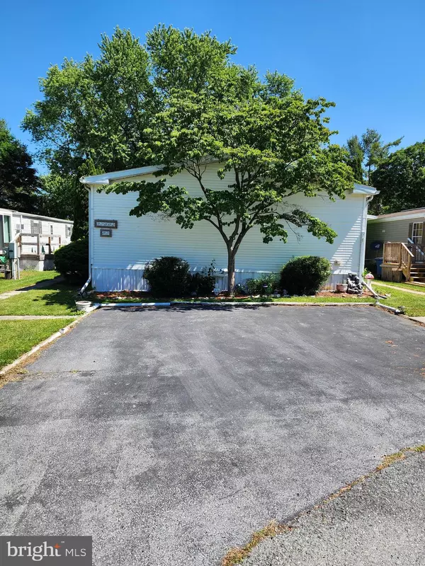 Hagerstown, MD 21740,17002 HILLSDALE CT #87
