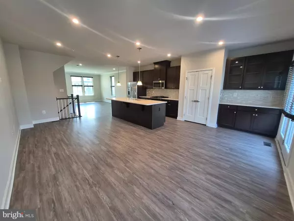 New Market, MD 21774,6054 FALLFISH CT