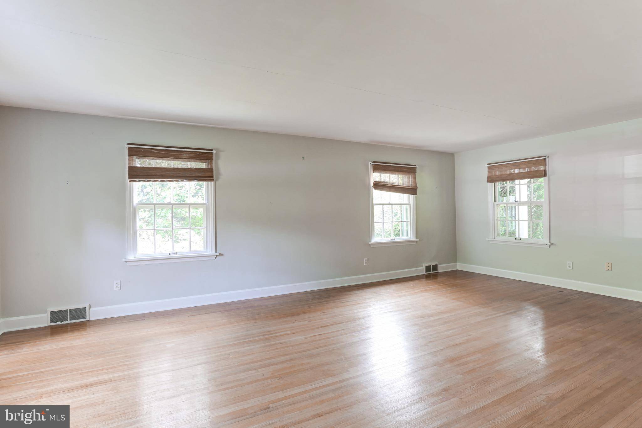 Camp Hill, PA 17011,384 N 26TH ST