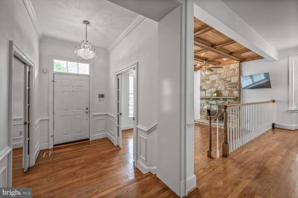 Potomac, MD 20854,8329 TURNBERRY CT