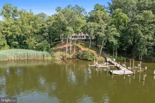 Annapolis, MD 21403,917 ARBUTUS RD