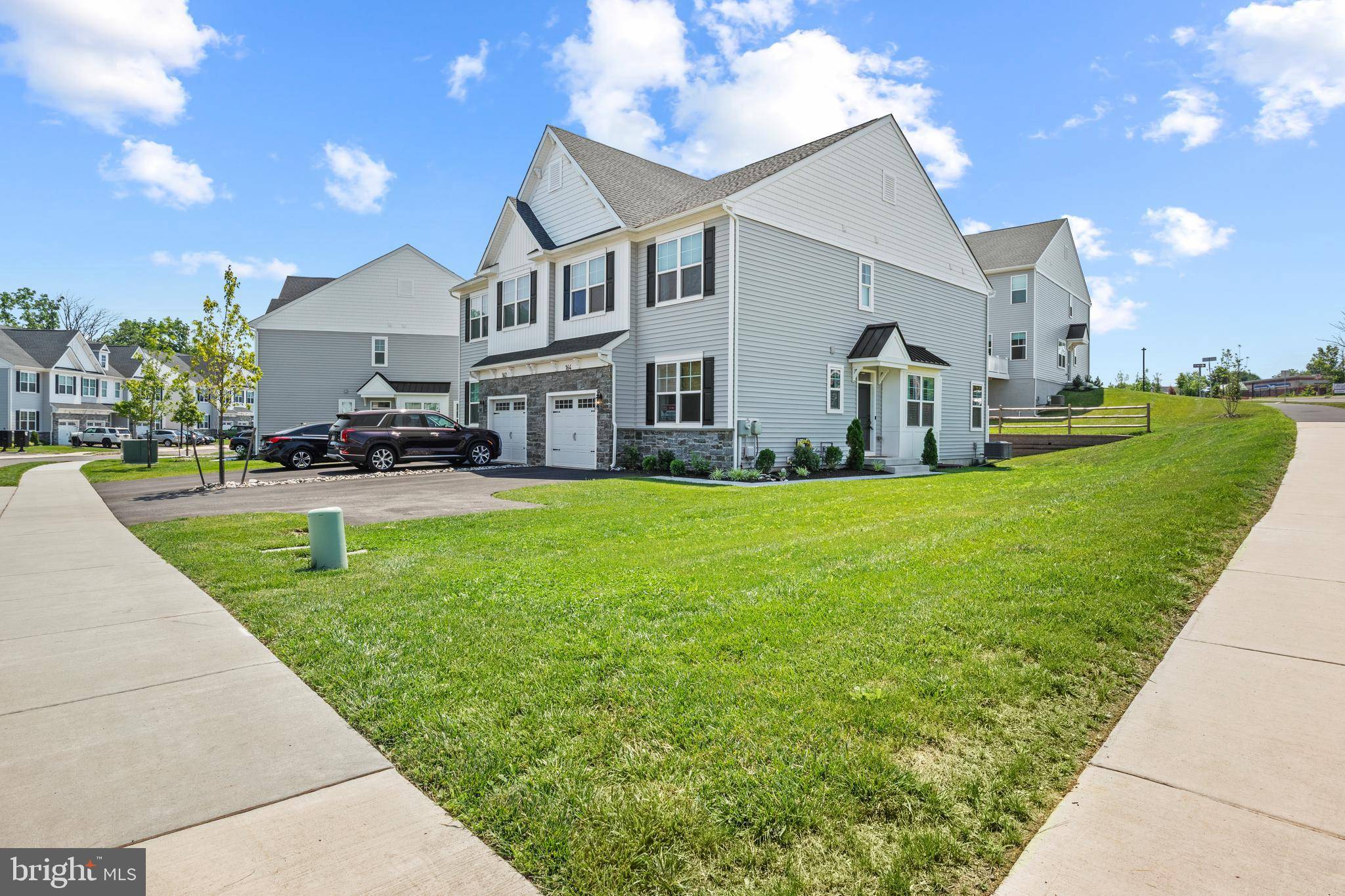 Harleysville, PA 19438,164 CHARLES LN