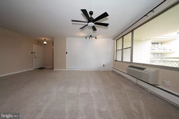Elkins Park, PA 19027,7900 OLD YORK RD #704-B