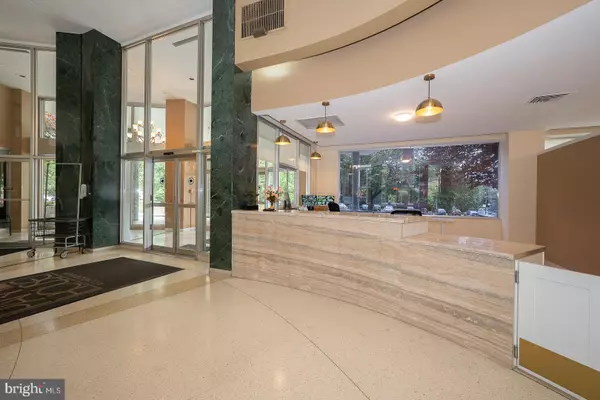 Elkins Park, PA 19027,7900 OLD YORK RD #704-B