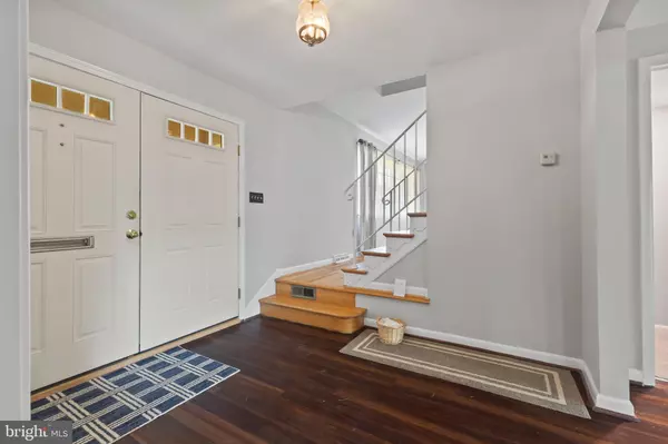 Alexandria, VA 22308,8441 PORTER LN