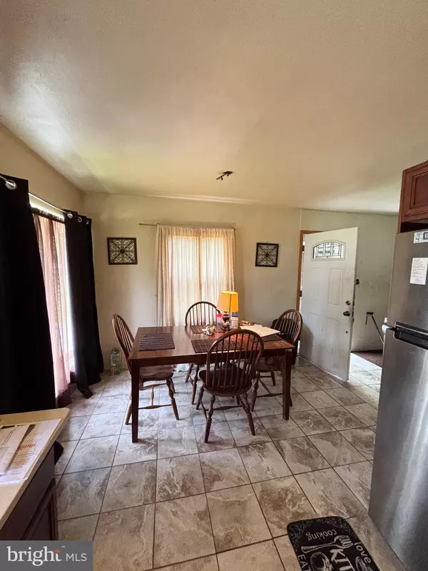 Willingboro, NJ 08046,9 BONNIE LN