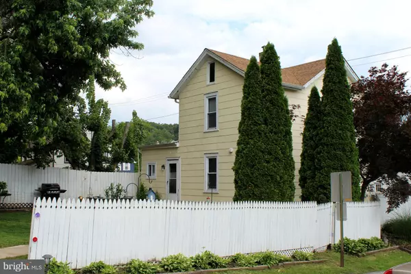 Avondale, PA 19311,301 E 3RD ST
