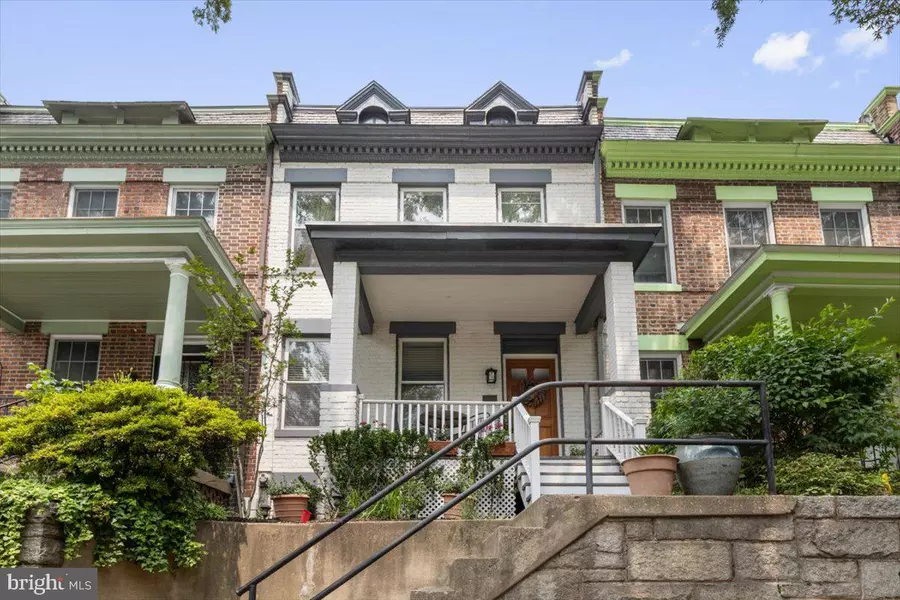 233 RHODE ISLAND AVE NW, Washington, DC 20001