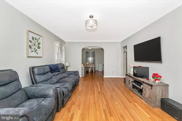 Hyattsville, MD 20782,3924 NICHOLSON ST