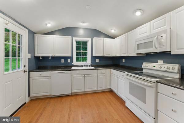 Brunswick, MD 21716,704 E F ST