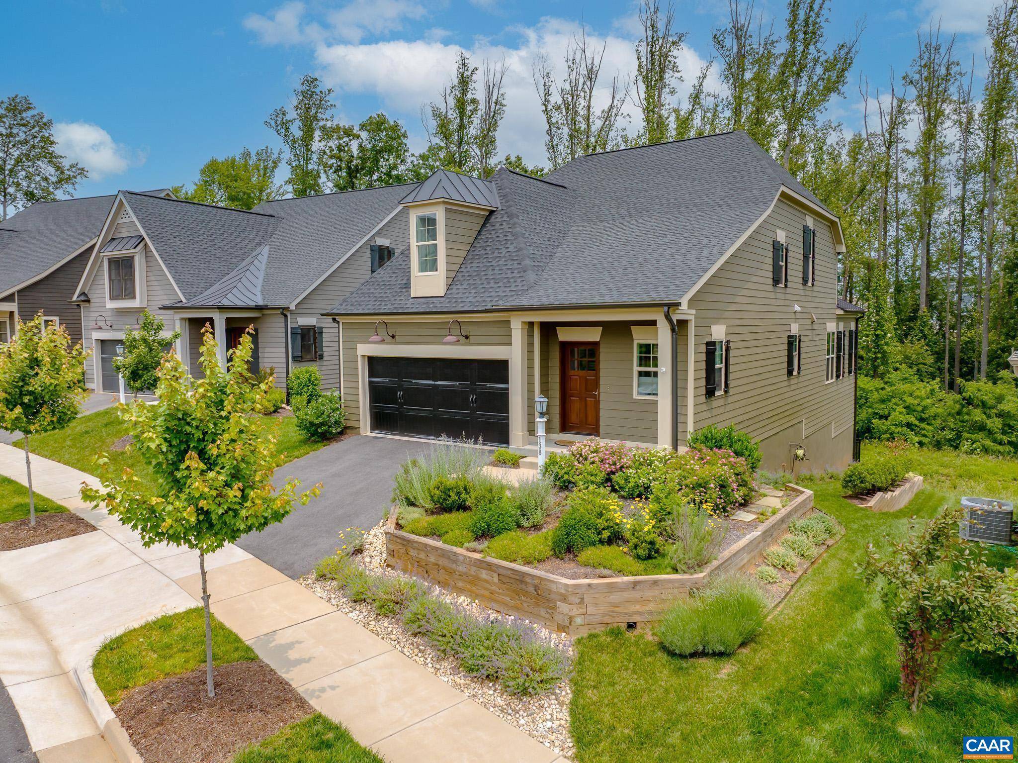 Crozet, VA 22932,138 BISHOPGATE LN