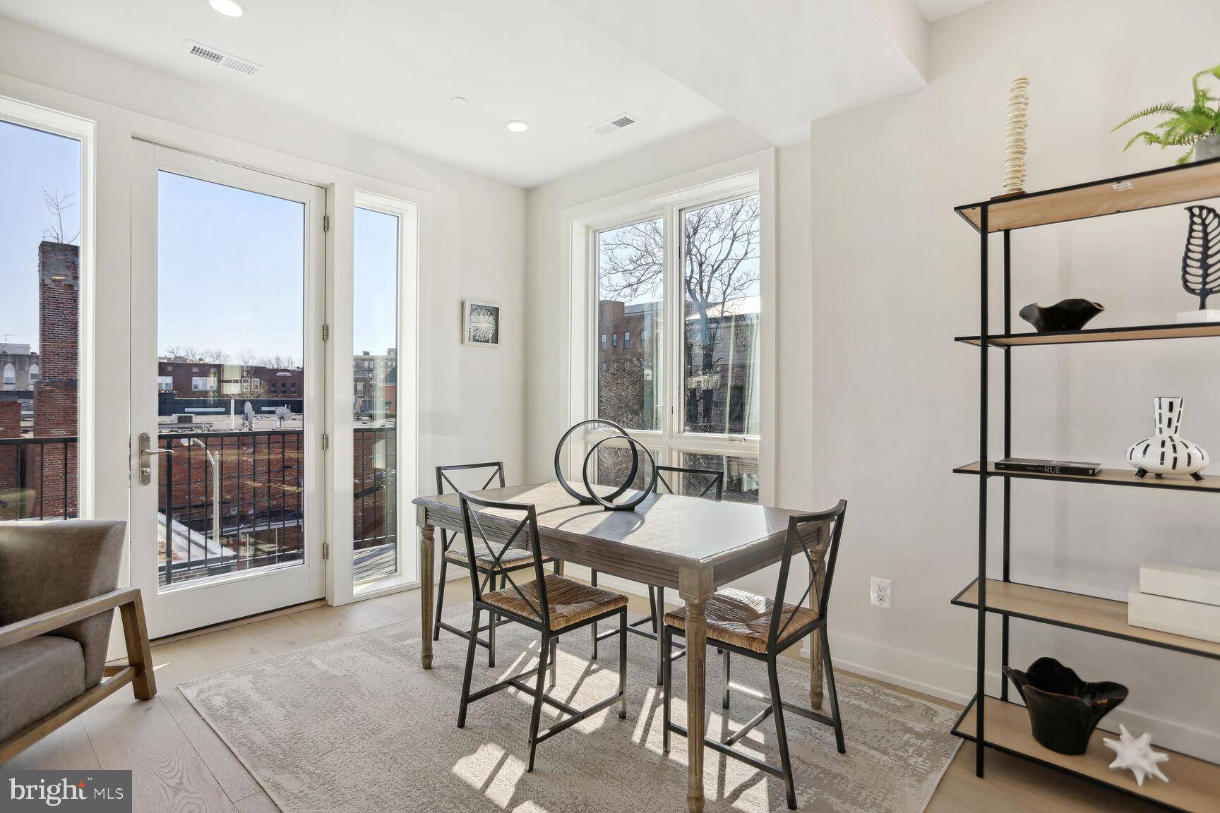 Washington, DC 20009,1746 LANIER PL NW #2