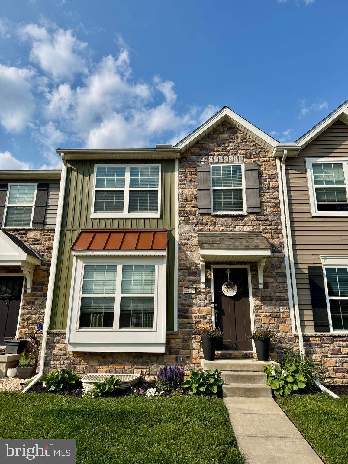 4215 WILD ORCHID LN, Enola, PA 17025