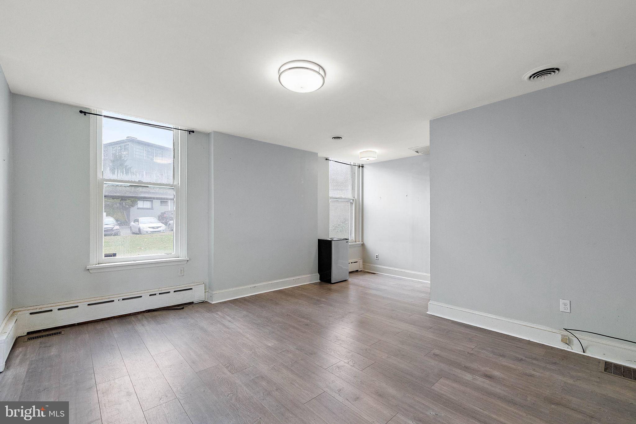 Wilmington, DE 19806,1410 DELAWARE AVE #A1