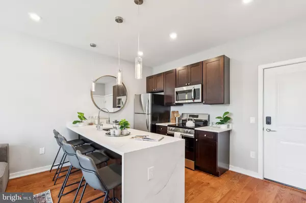 Narberth, PA 19072,203 HAVERFORD AVE #302