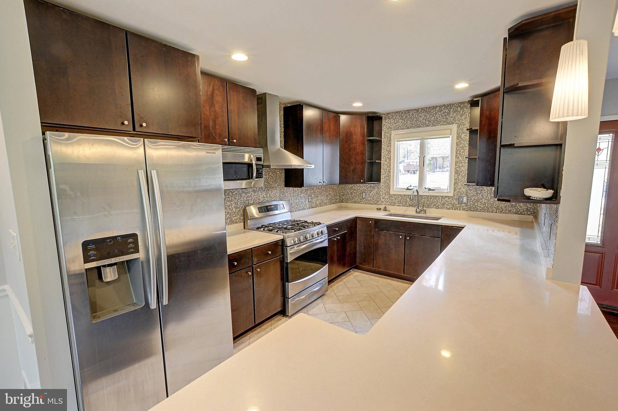 Chevy Chase, MD 20815,8725 SUSANNA LN