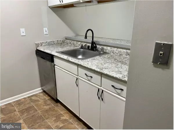 Essex, MD 21221,1260 SUGARWOOD CIR #103