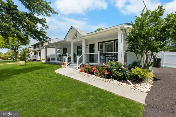 319 JUNIATA AVE, Delran, NJ 08075