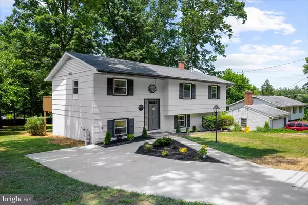 Jessup, MD 20794,7533 MONTEVIDEO CT