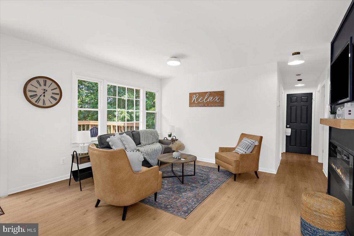 Jessup, MD 20794,7533 MONTEVIDEO CT