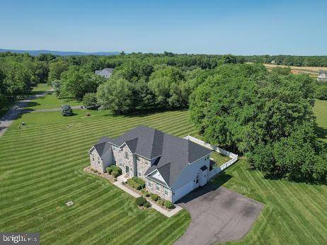 Charles Town, WV 25414,194 RYANS GLEN DR