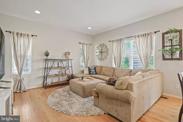 Rosedale, MD 21237,5015 SPRINGHOUSE