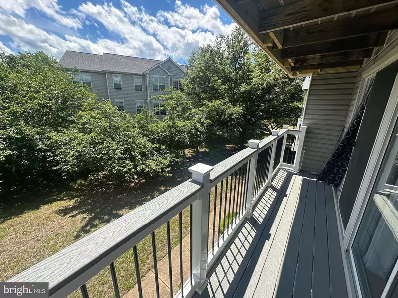 3371 YOST LN #C-202, Dumfries, VA 22026