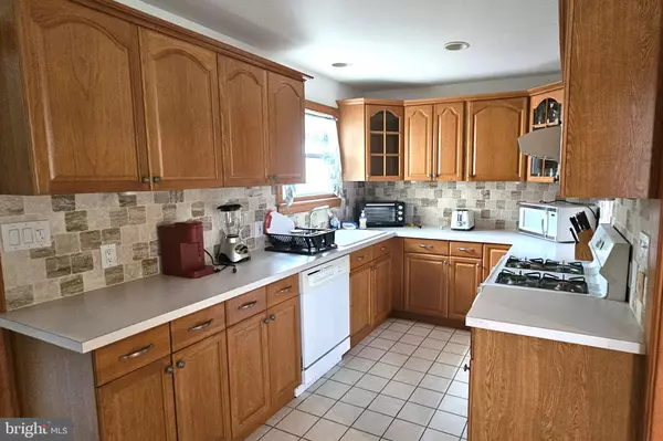 Mays Landing, NJ 08330,6307 ROBERTS AVE