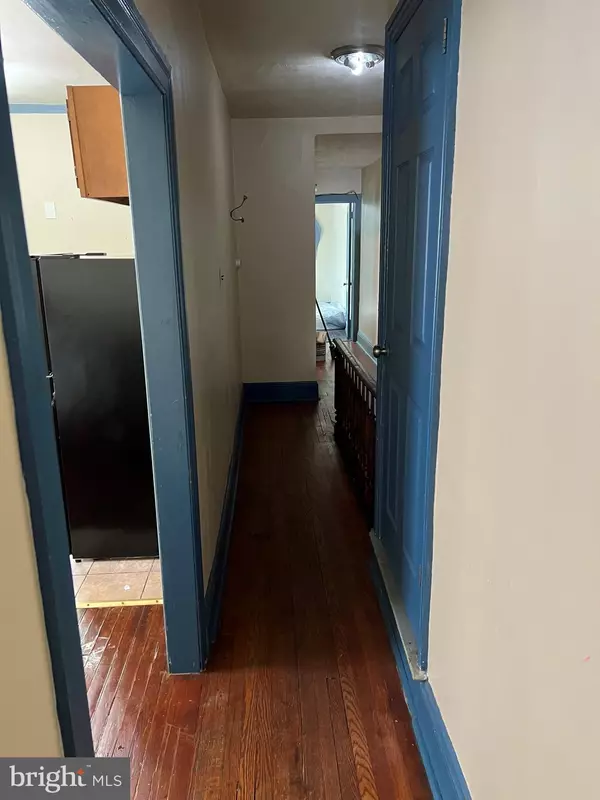 Trenton, NJ 08618,332 W STATE ST #2